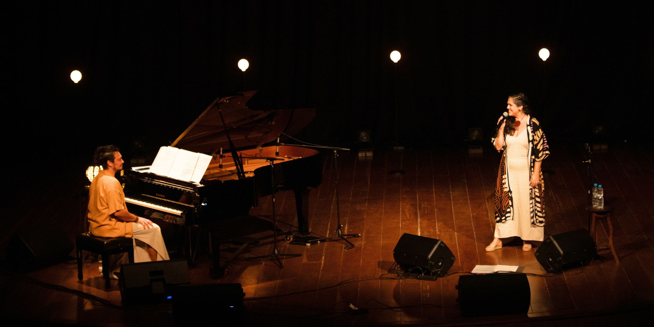 Ana Malta e Oscar Aldam Duo | Apresenta Rente Am&eacute;rica