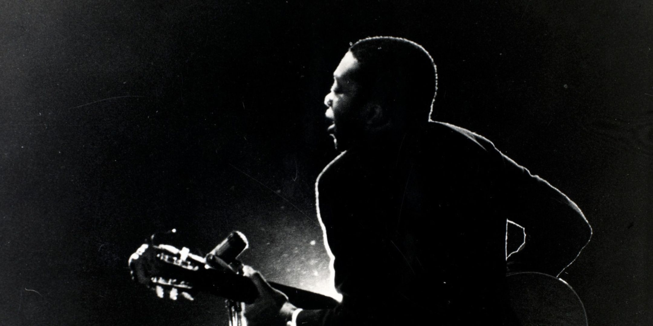 Hist&oacute;rias da m&uacute;sica Brasileira: Os Festivais, a Tropic&aacute;lia e os Anos 70, com Fl&aacute;vio Azevedo