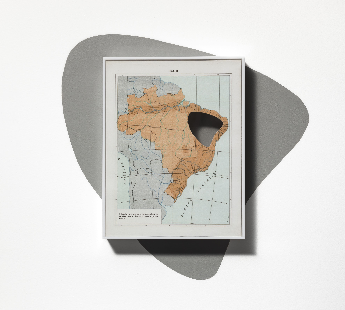 Esboço geográfico, 2023 | Mapa, acrílico transparente e pintura | 75x75cm | Coleção da artista